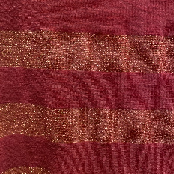 New York & Co Striped Top Blouson Red Sparkly Size Large - Picture 3 of 5